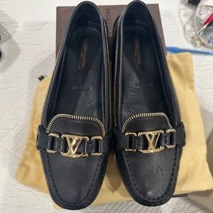 Louis Vuitton women’s flats
